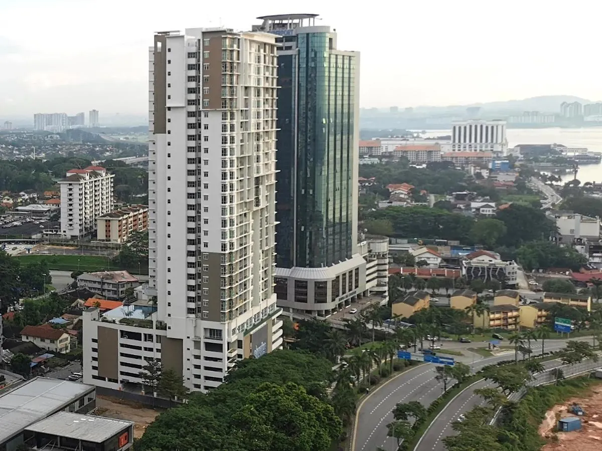 2 Parking Spacious Home Near R&F Mall - Seaview & Netflix ジョホールバル 0*,  マレーシア